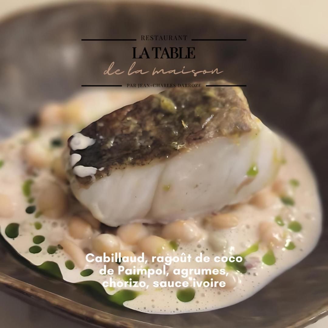 Logis Hotel - Restaurant Maison Claude Darroze 랑공 외부 사진
