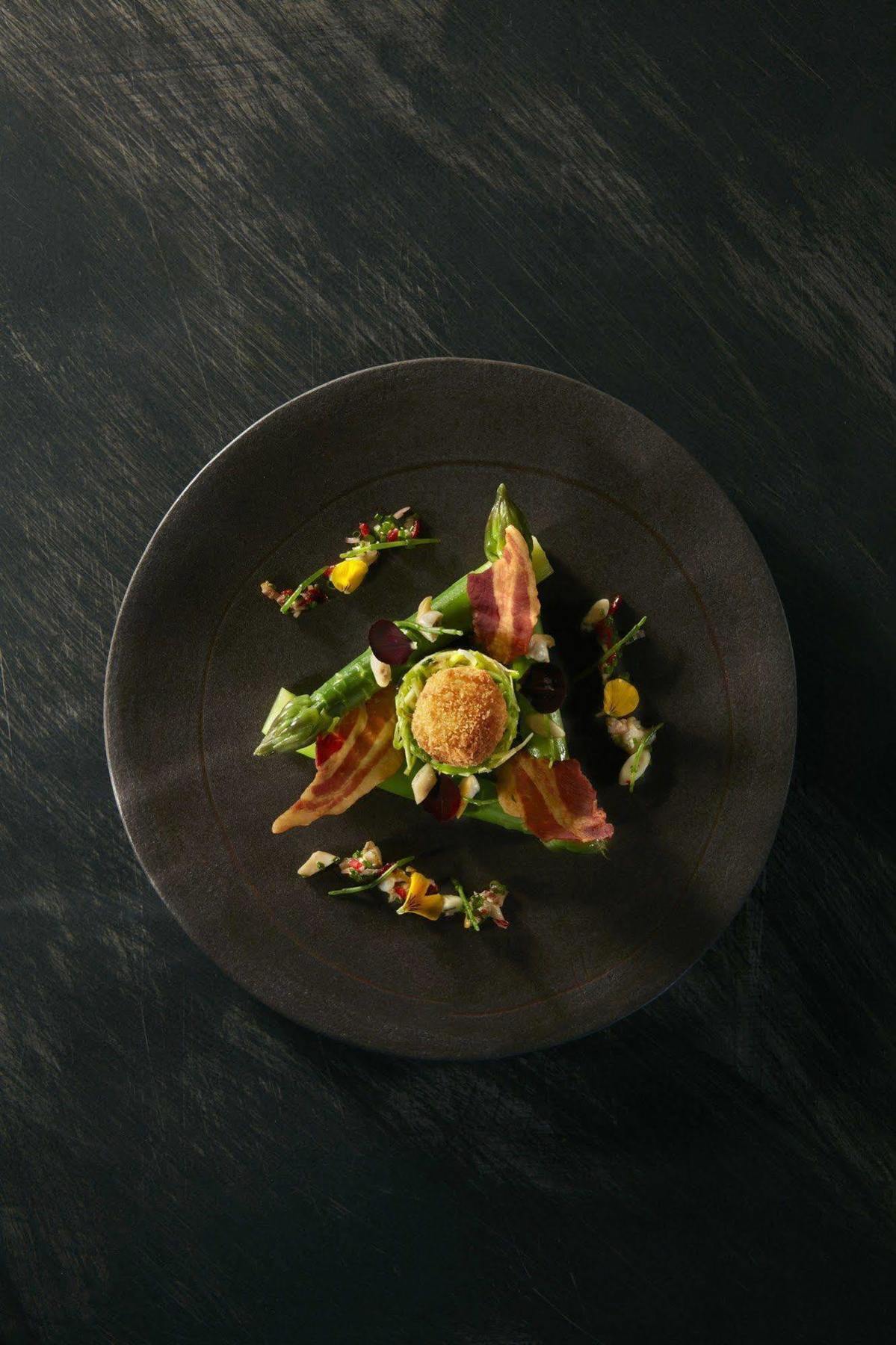Logis Hotel - Restaurant Maison Claude Darroze 랑공 외부 사진